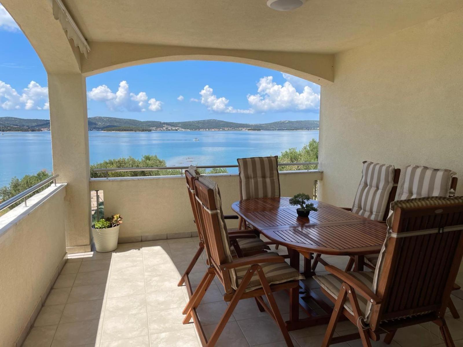 Luxury Beach Apartment Biograd Na Moru Dış mekan fotoğraf