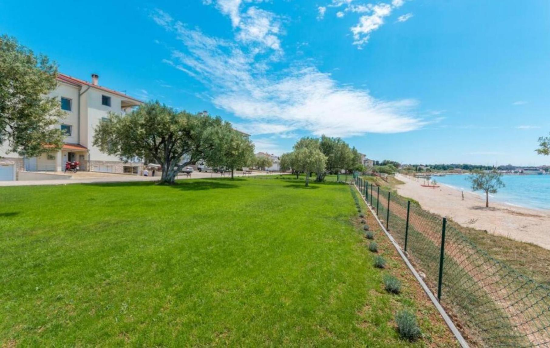 Luxury Beach Apartment Biograd Na Moru Dış mekan fotoğraf