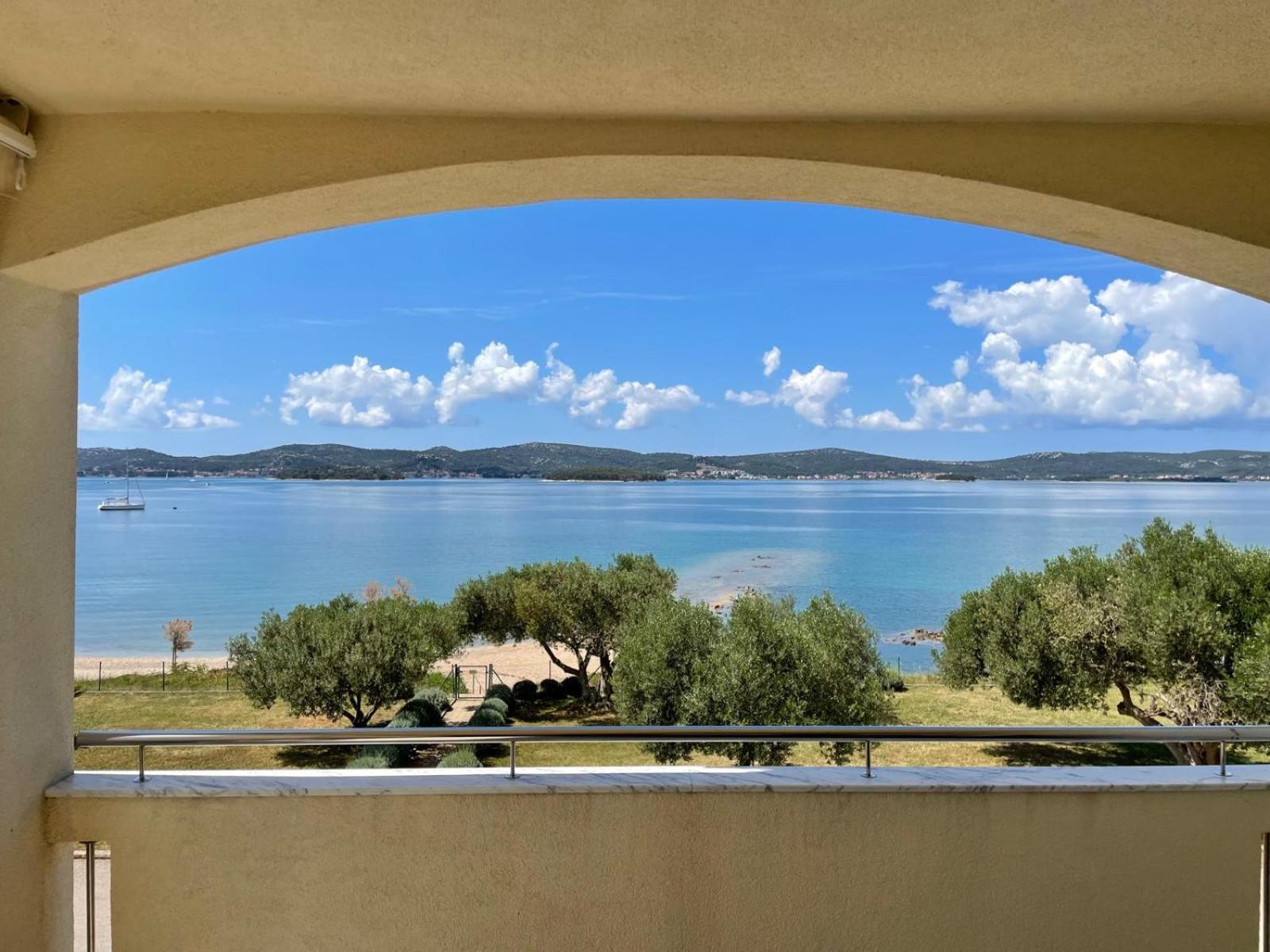 Luxury Beach Apartment Biograd Na Moru Dış mekan fotoğraf